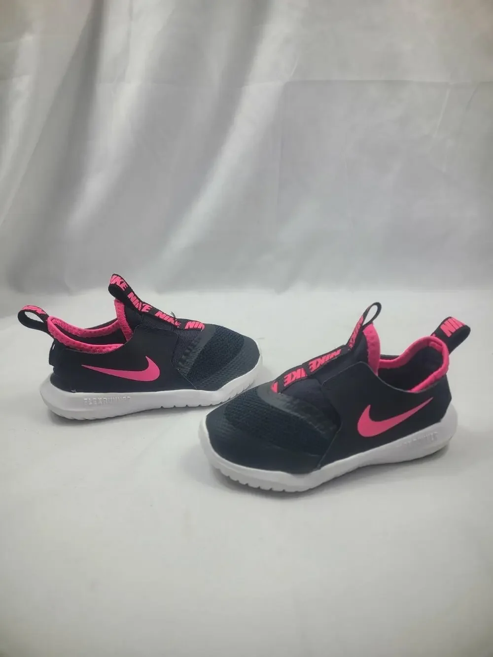 Nike Flex Toddler Shoes AT4665-006 Black & Pink Size 8C